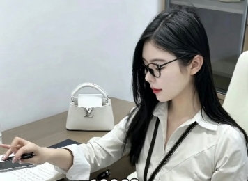怎么联系腾龙公司负责人申请开号 xs10068.com